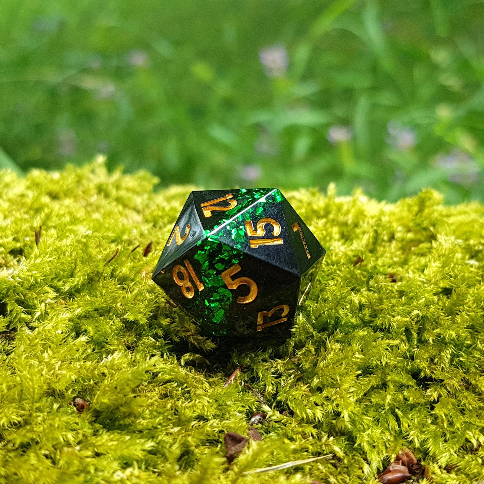 Obsidian Shards: Verdant Prime – Sharp Resin Dice Set 2 Obsidian Shards: Verdant Prime – Sharp Resin Dice Set - Image 2